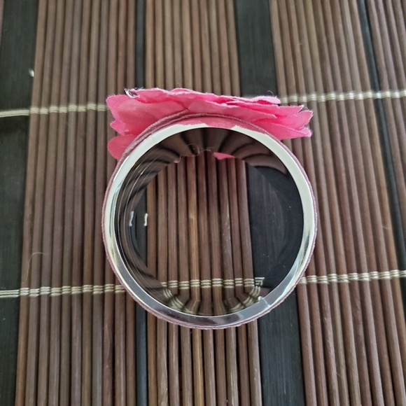 New Napkin Rings - Picture 5 of 6